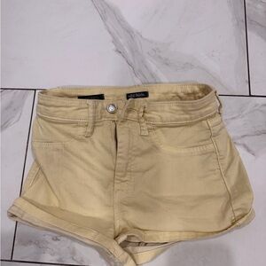 Wild Fable  Light Yellow High-Rise Denim Shorts Size 0